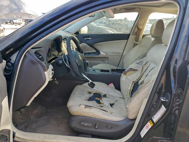 Lexus Is 250 Image 12