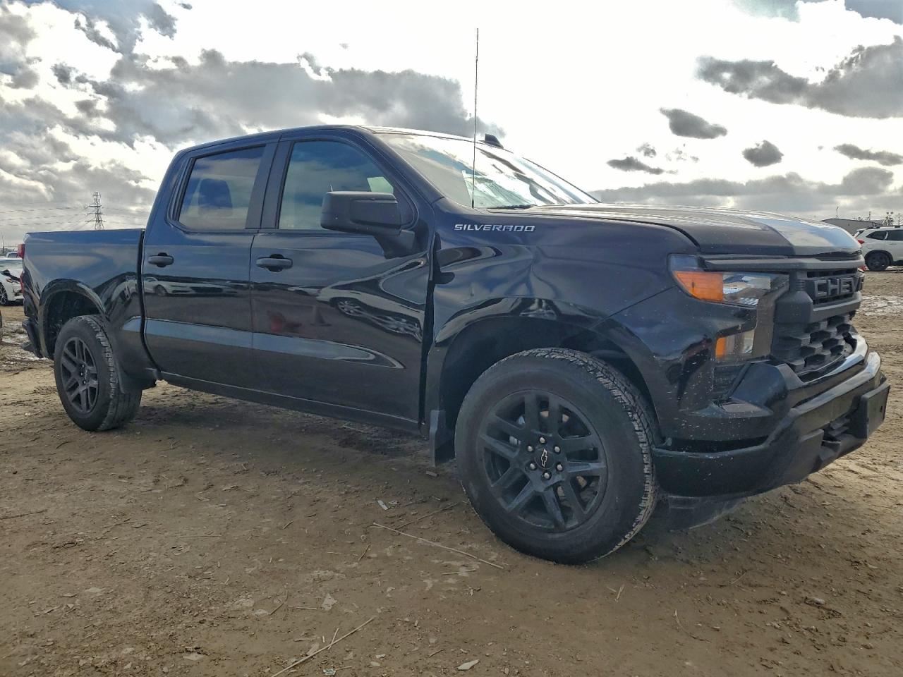 Chevrolet Silverado C1500 Custom Image 4