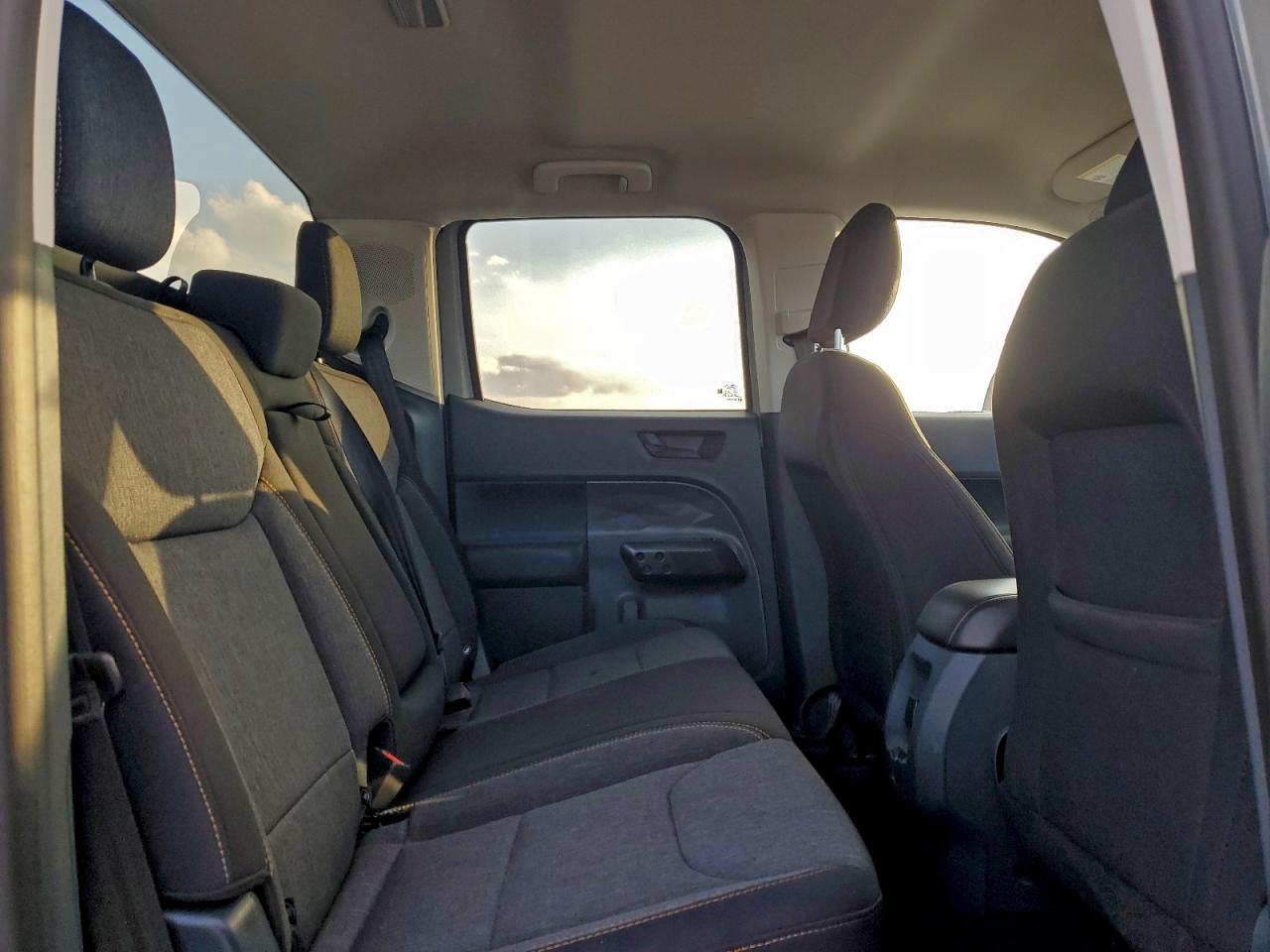 Ford Maverick Xlt Tremor Image 6