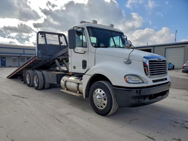  Salvage Freightliner Columbia
