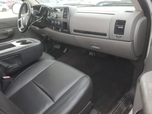 Chevrolet Silverado C1500 Image 8