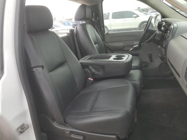 Chevrolet Silverado C1500 Image 11