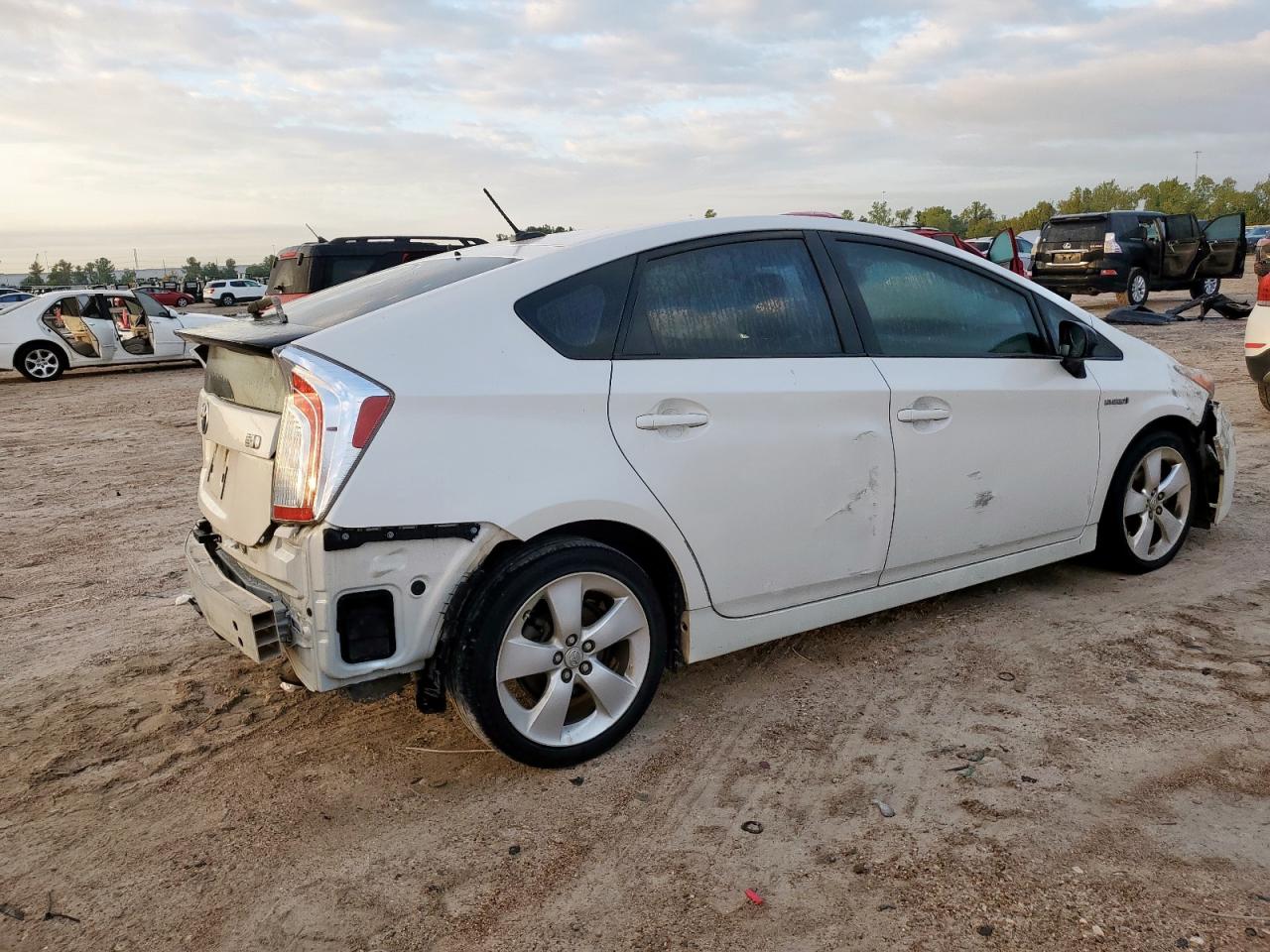 Toyota Prius Image 2