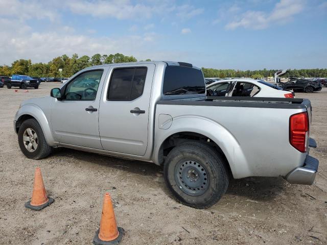 Nissan Frontier Crew Cab Se Image 2