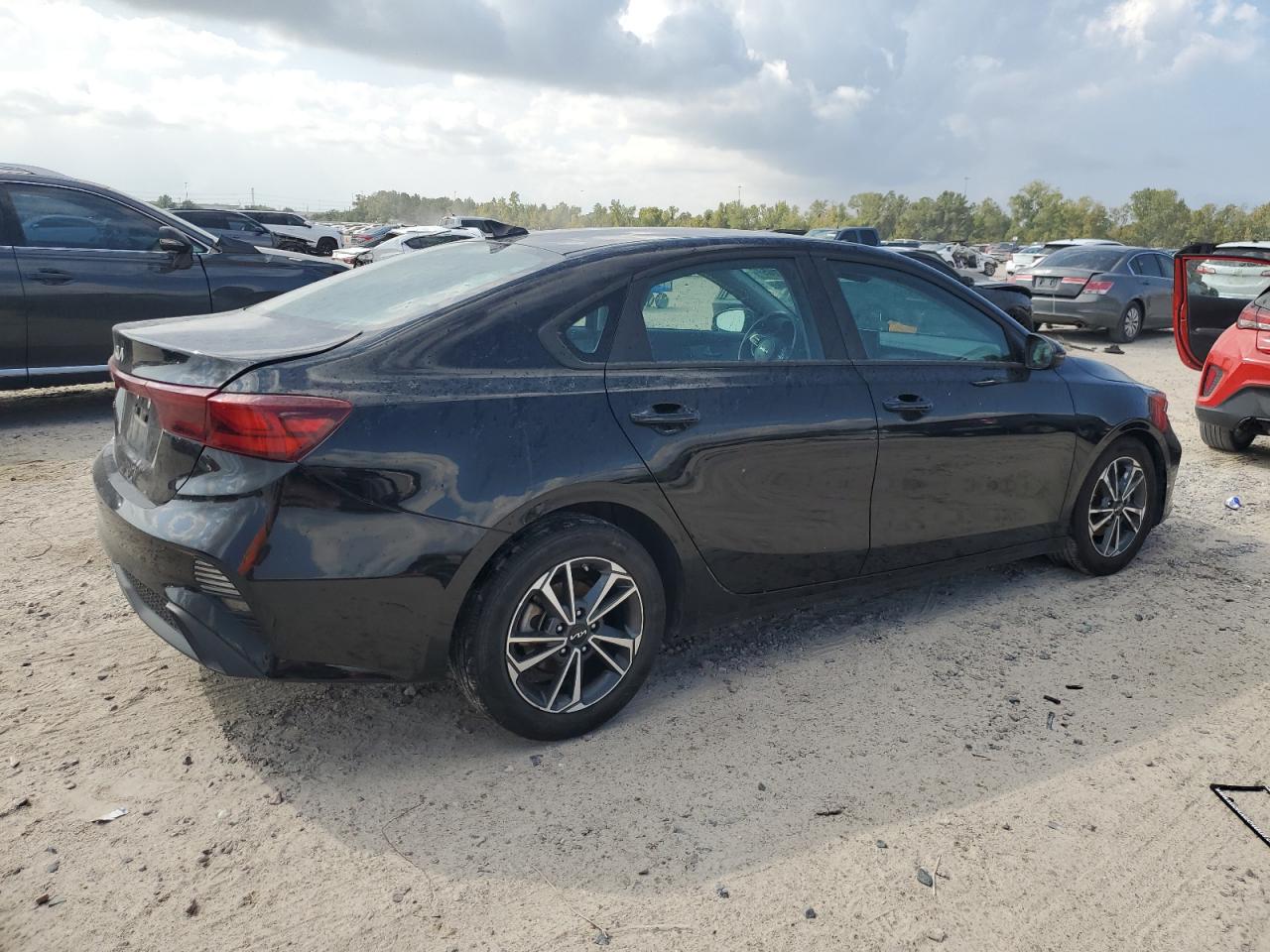 Kia Forte Lx Image 10