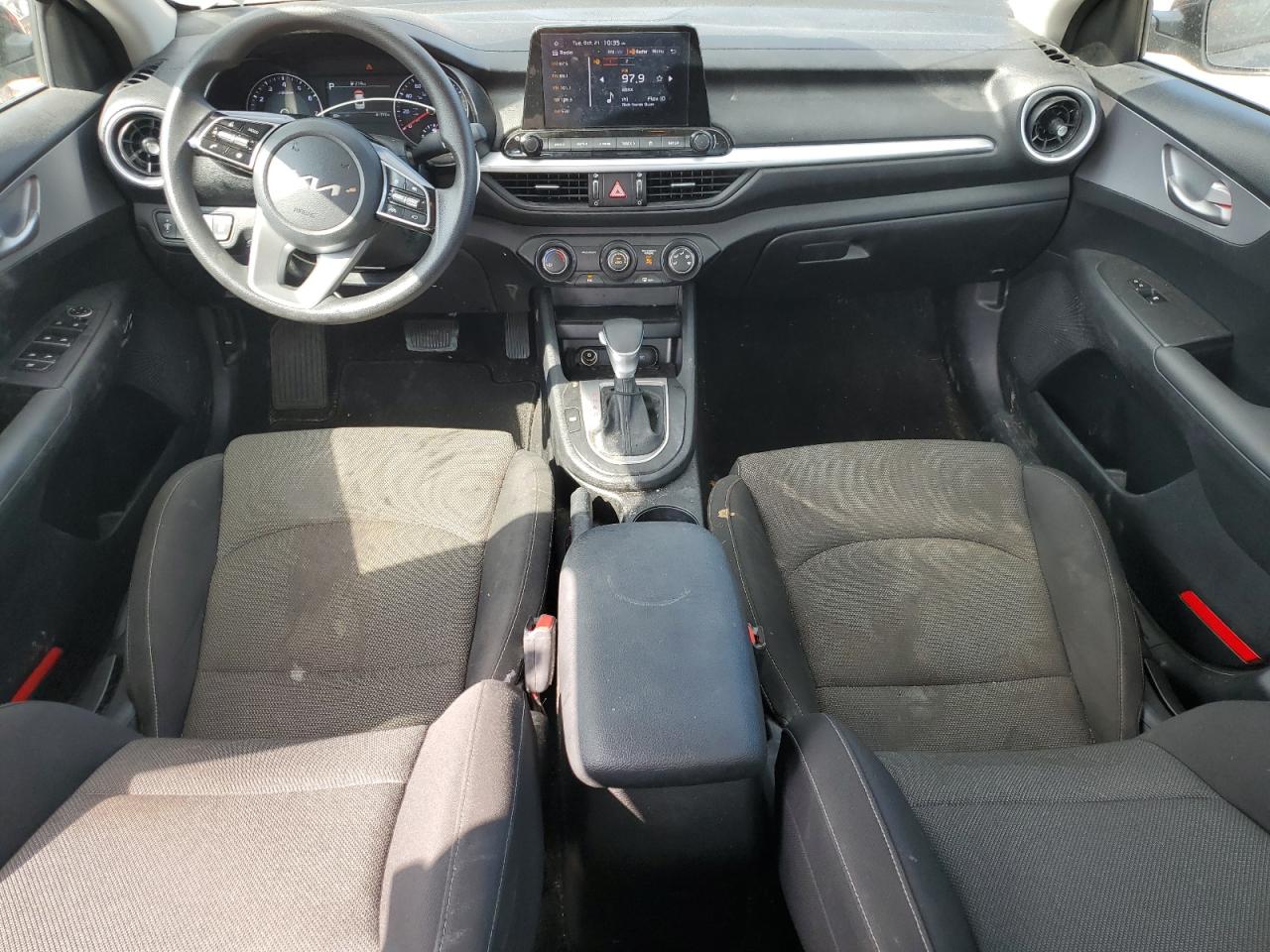 Kia Forte Lx Image 4