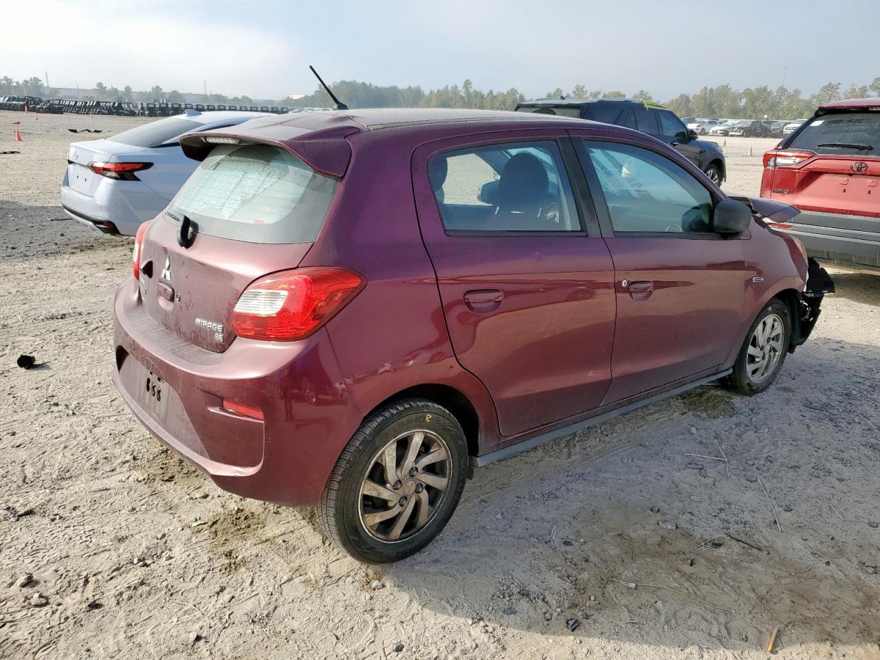 Mitsubishi Mirage Se Image 6
