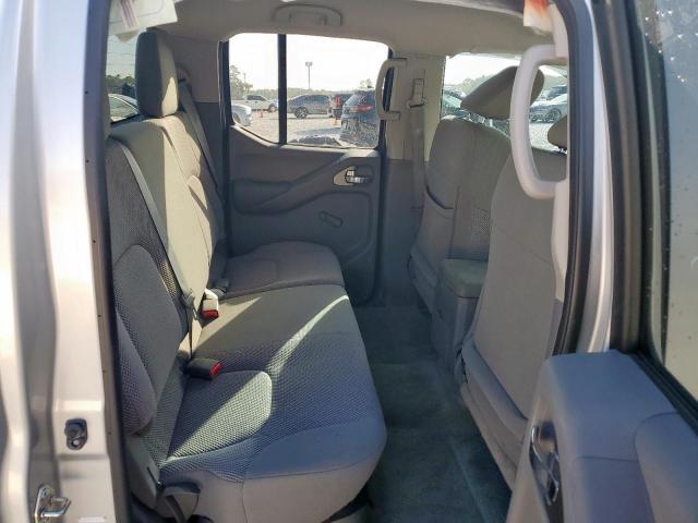 Nissan Frontier S Image 7