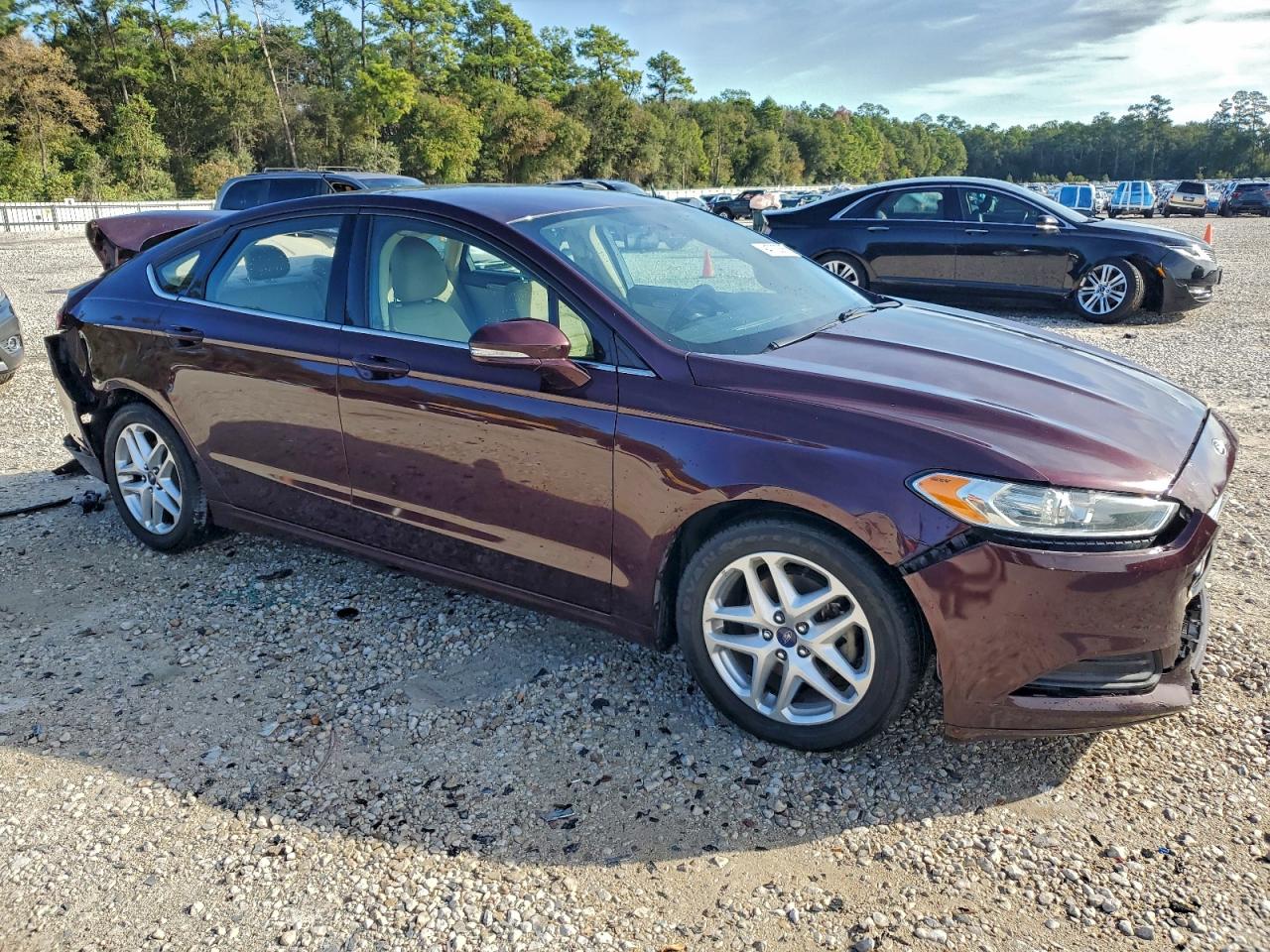 Ford Fusion Se Image 10