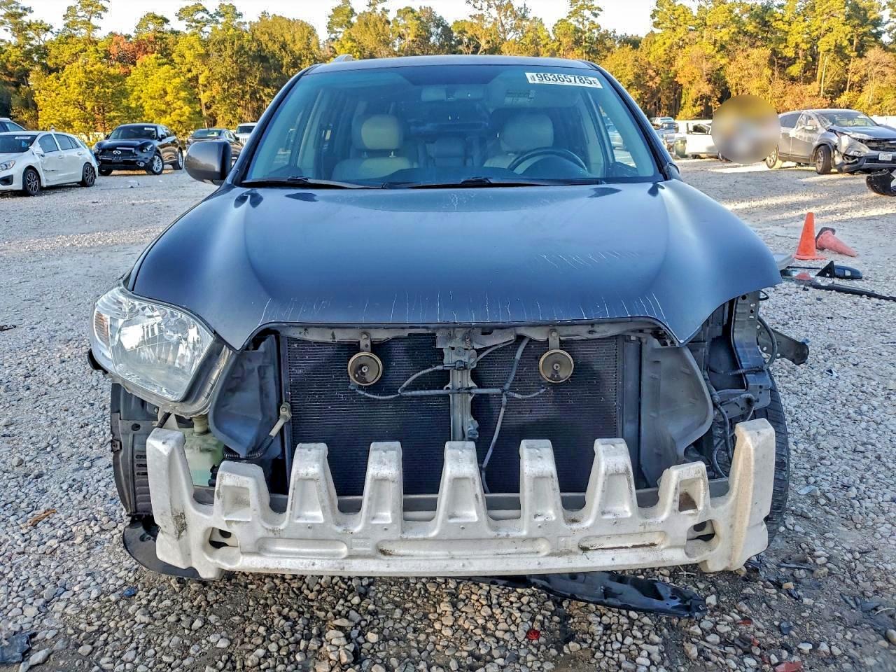 Toyota Highlander Limited Image 4