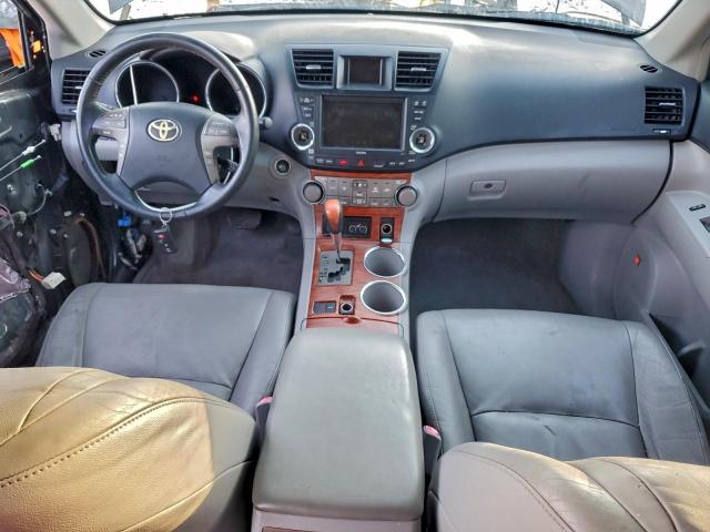 Toyota Highlander Limited Image 8