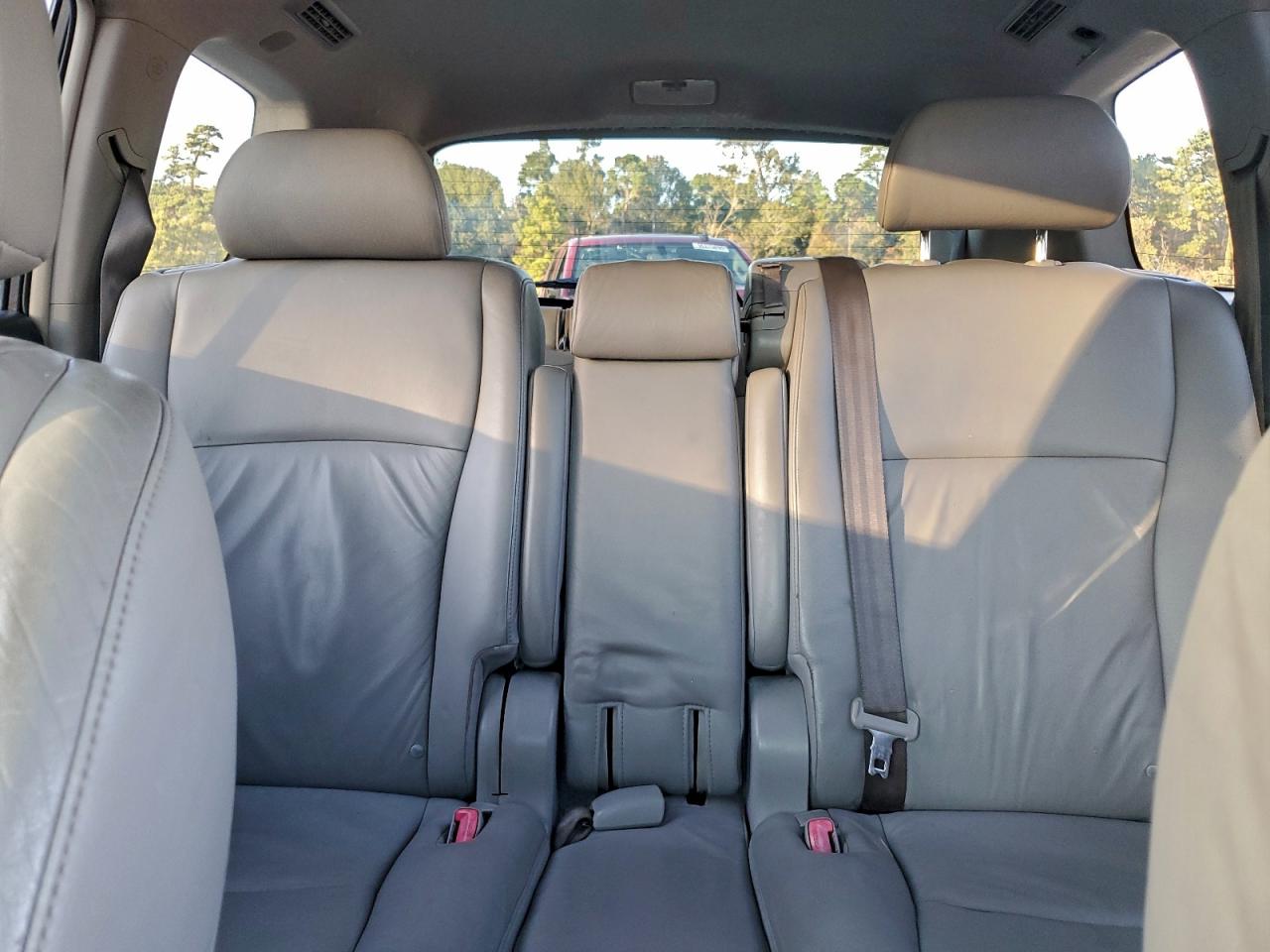 Toyota Highlander Limited Image 13