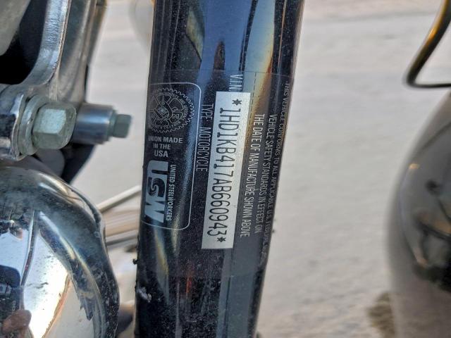 Harley-Davidson Fl Image 4