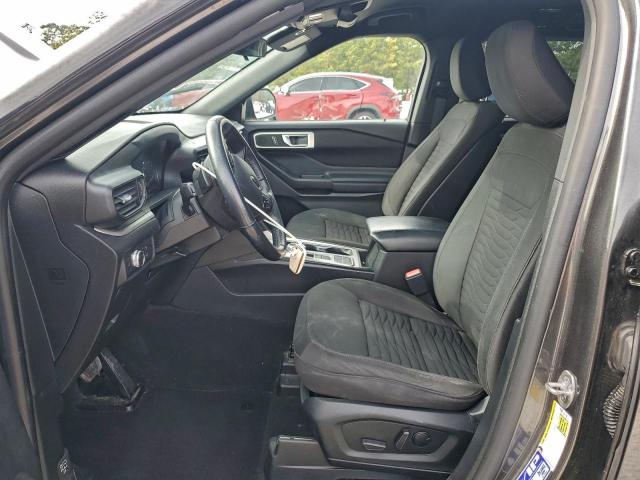 Ford Explorer Xlt Image 10