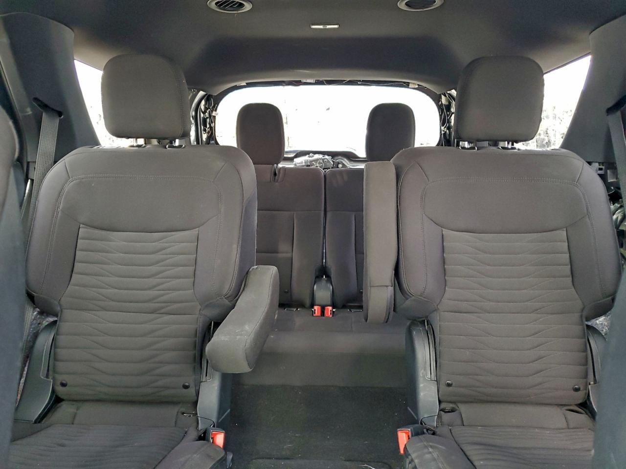 Ford Explorer Xlt Image 14