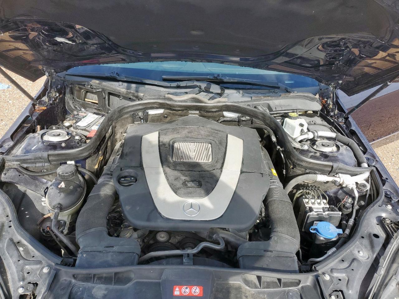 Mercedes-Benz E-Class 350 Image 11