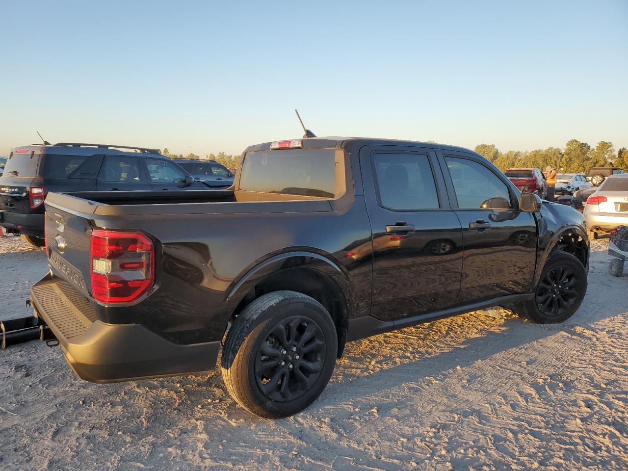 Ford Maverick Xl Image 4