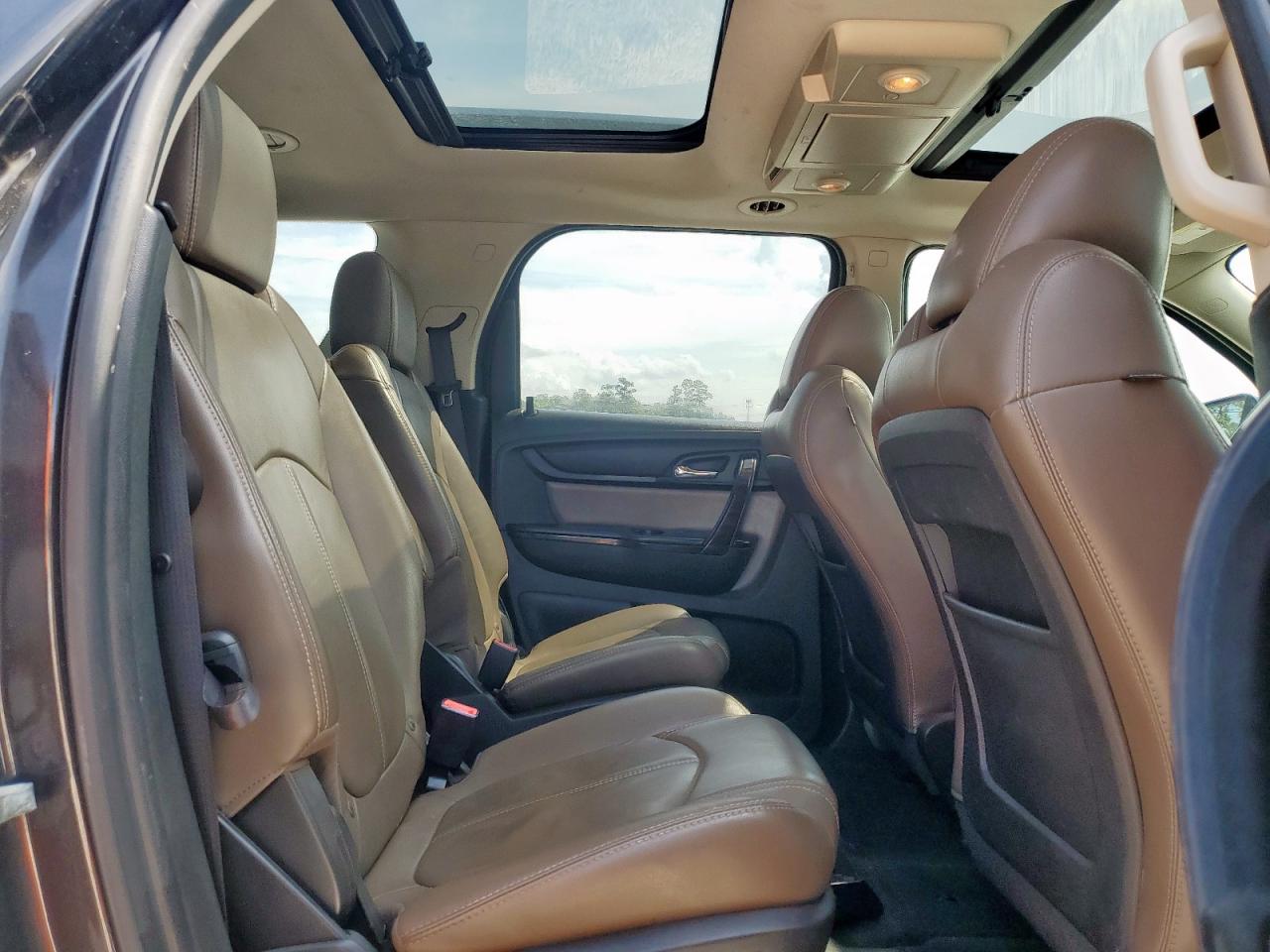 GMC Acadia Slt-2 Image 7