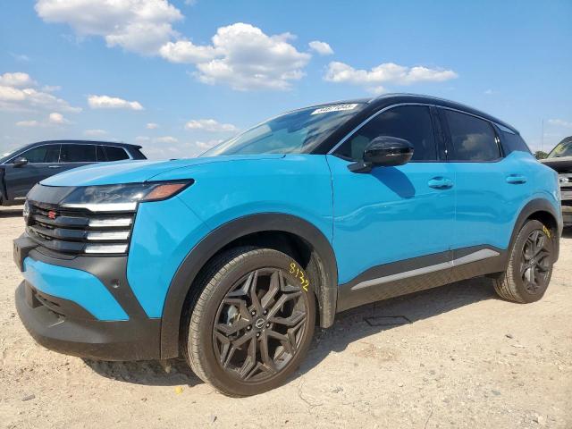  Salvage Nissan Kicks