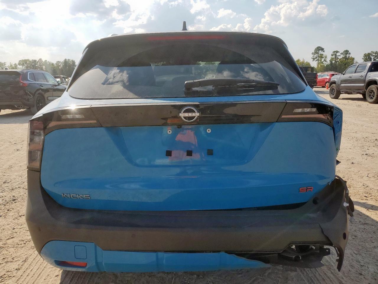 Nissan Kicks Sr Image 7