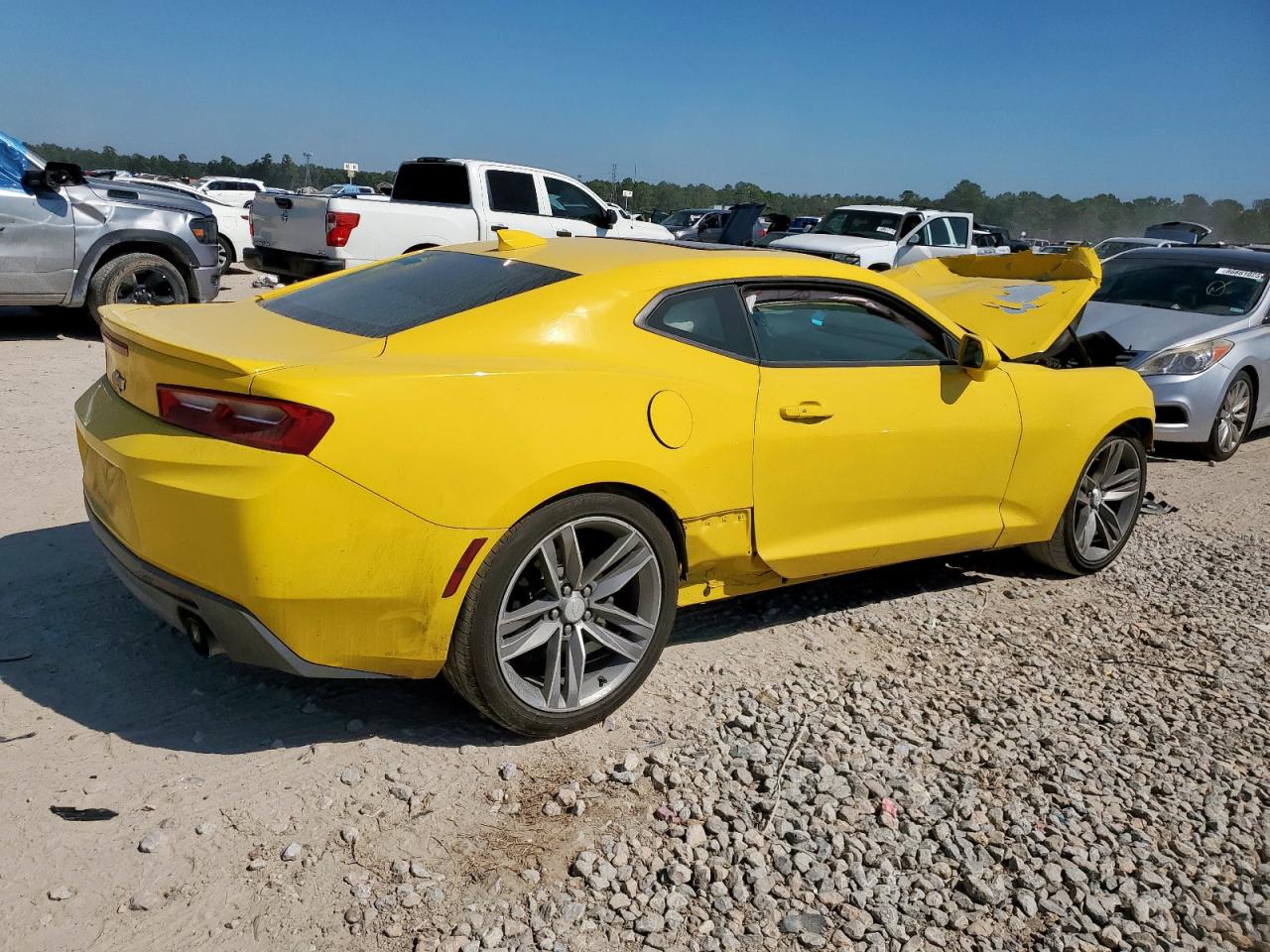 Chevrolet Camaro Lt Image 2