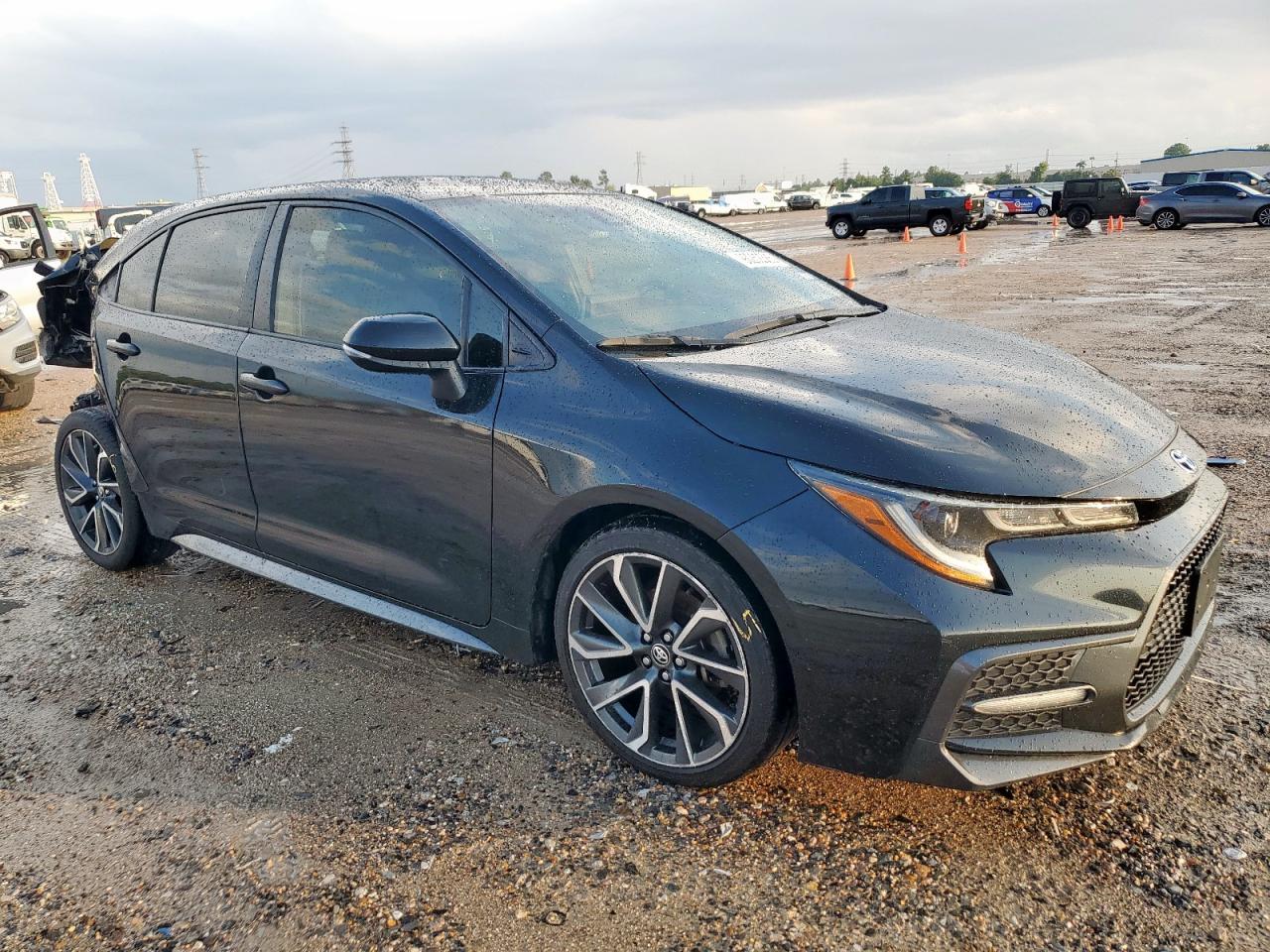 Toyota Corolla Se Image 3