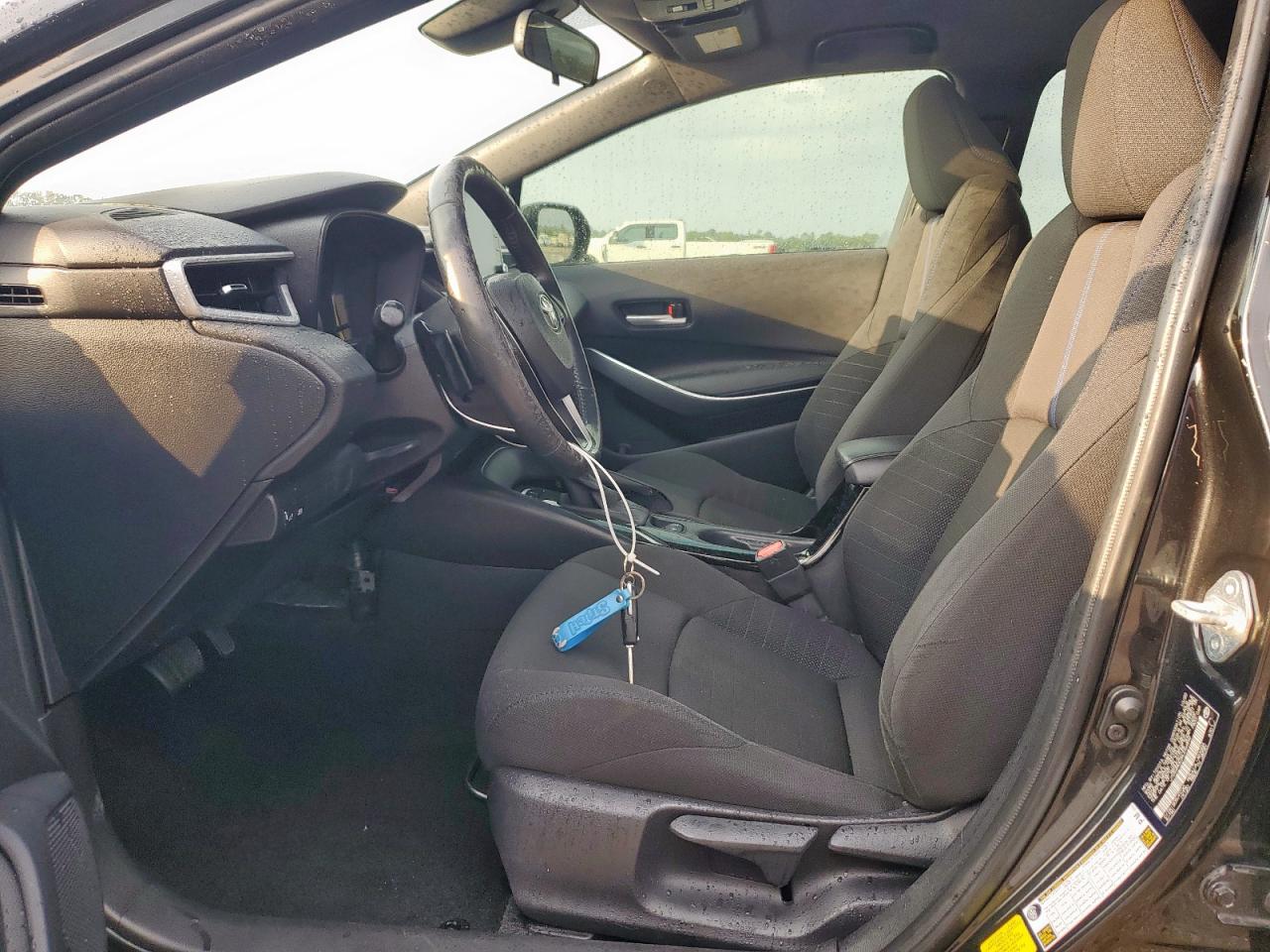 Toyota Corolla Se Image 11