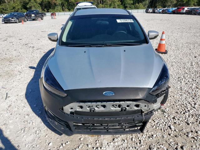 Ford Focus Se Image 10