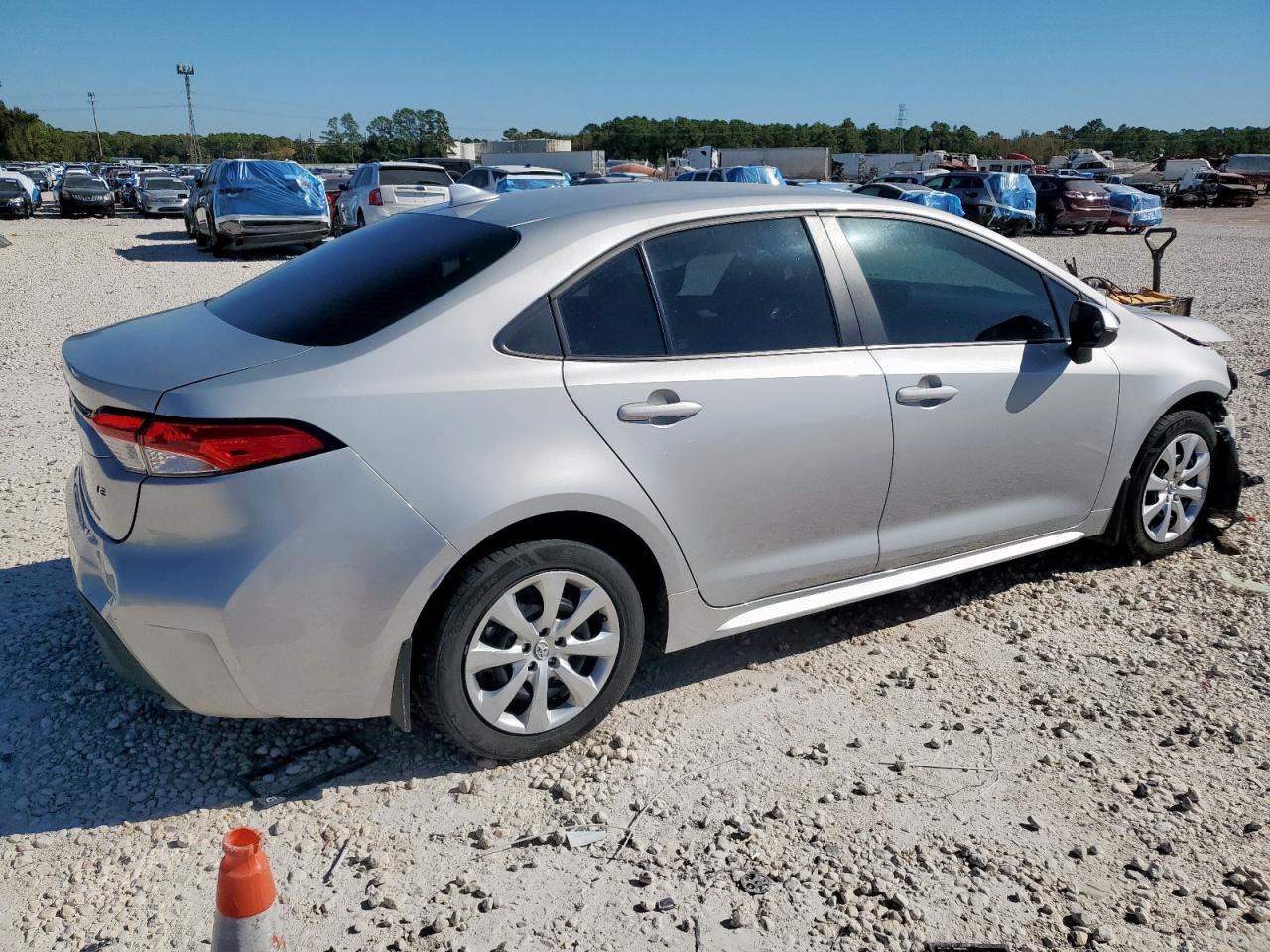 Toyota Corolla Le Image 2