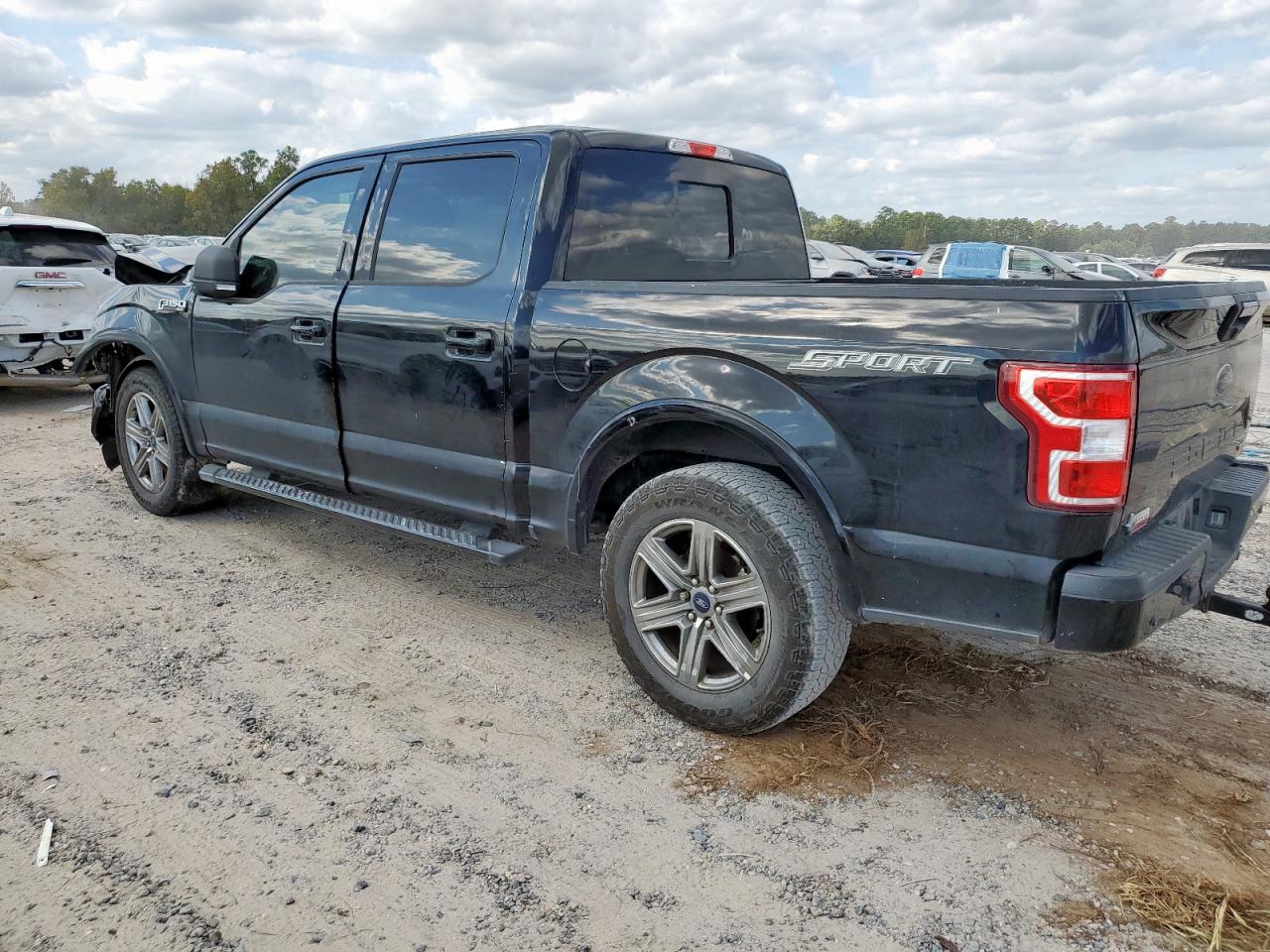 Ford F-150 Supercrew Image 7