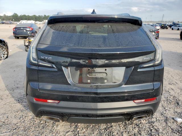 Cadillac XT4 Sport Image 11