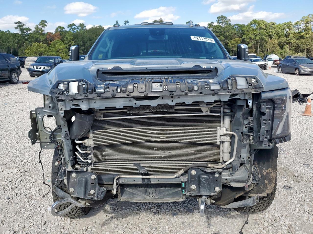 GMC Sierra K2500 Denali Image 8