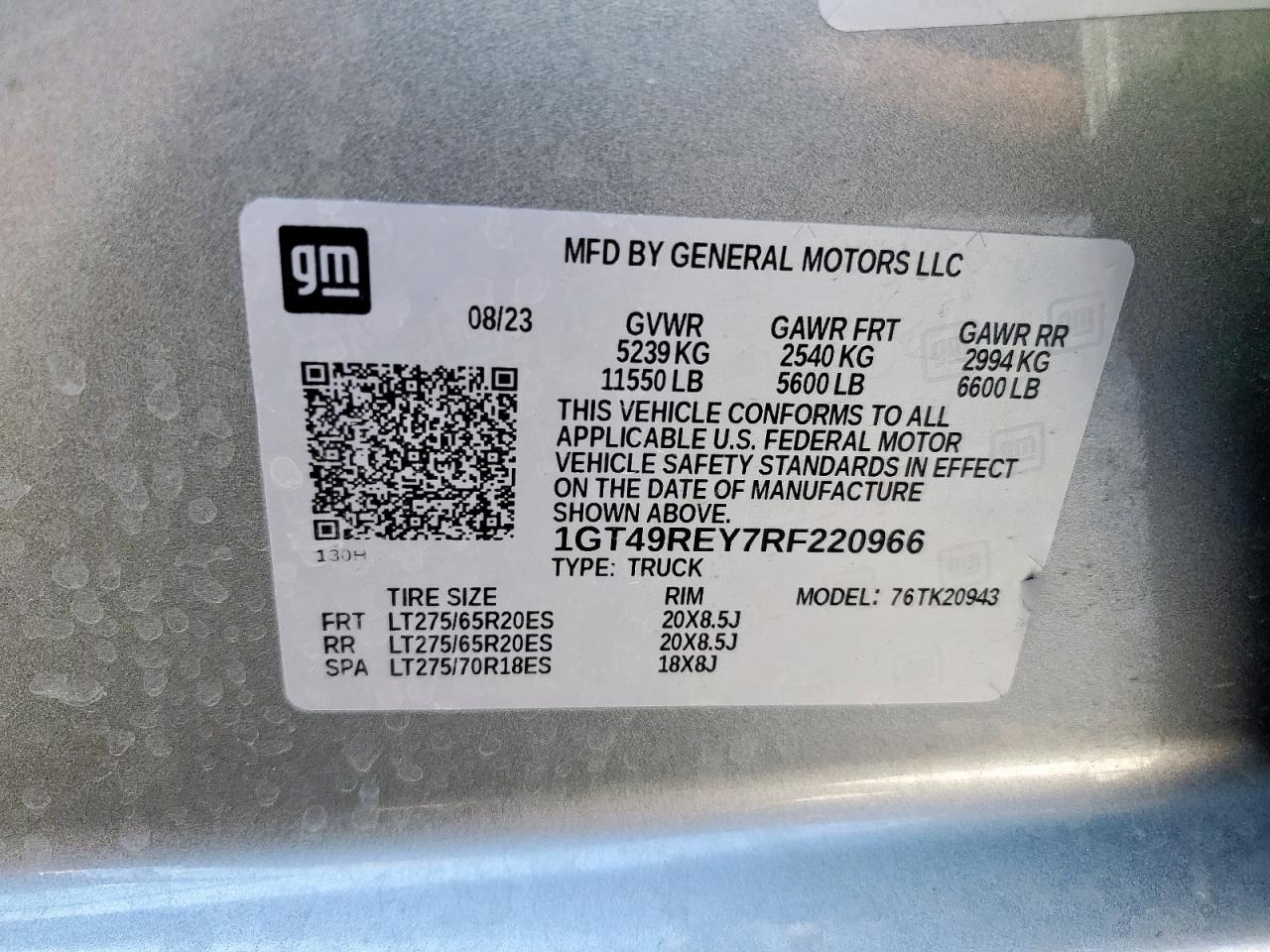 GMC Sierra K2500 Denali Image 11