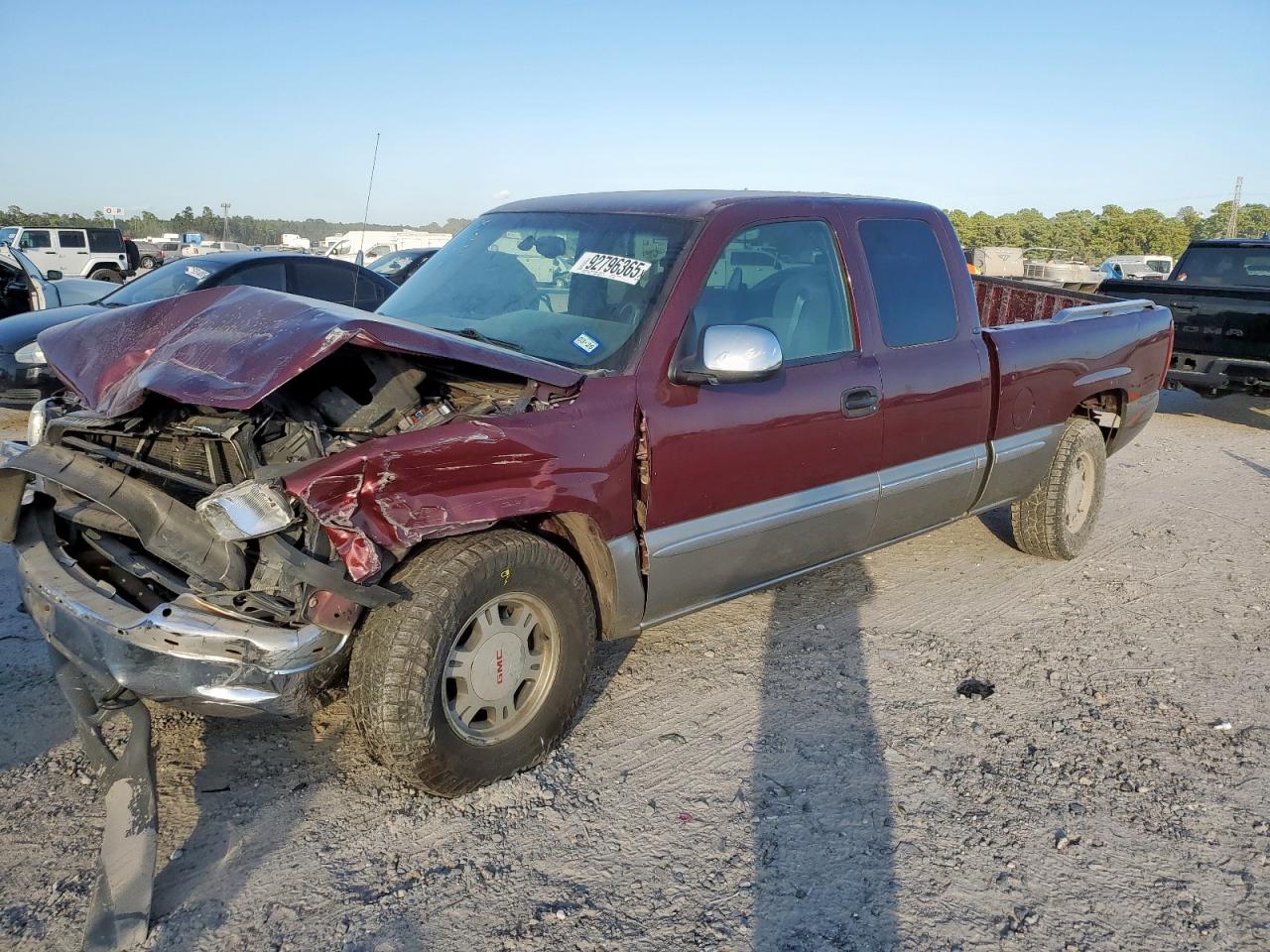 GMC Sierra C1500 Image 1