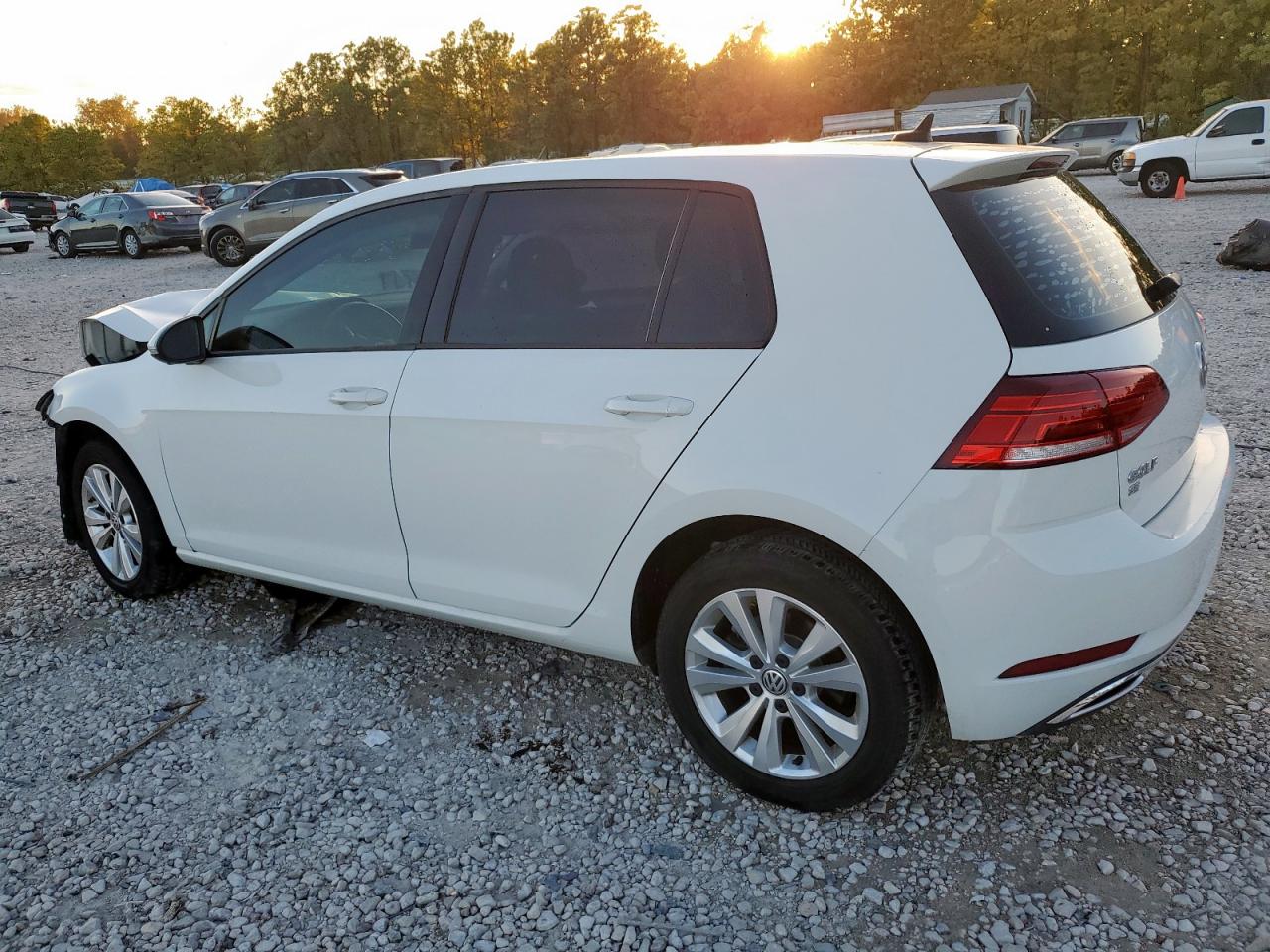 Volkswagen Golf S Image 5