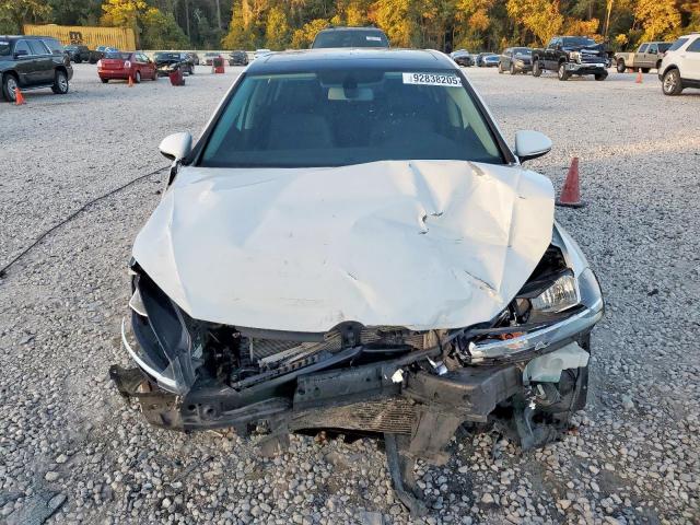 Volkswagen Golf S Image 2