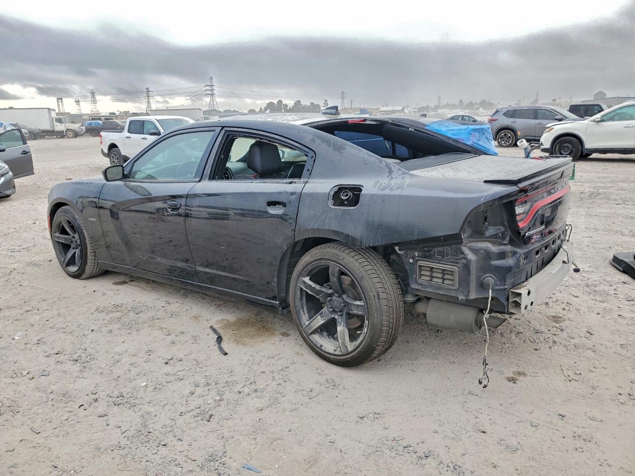 Dodge Charger R/t Image 3