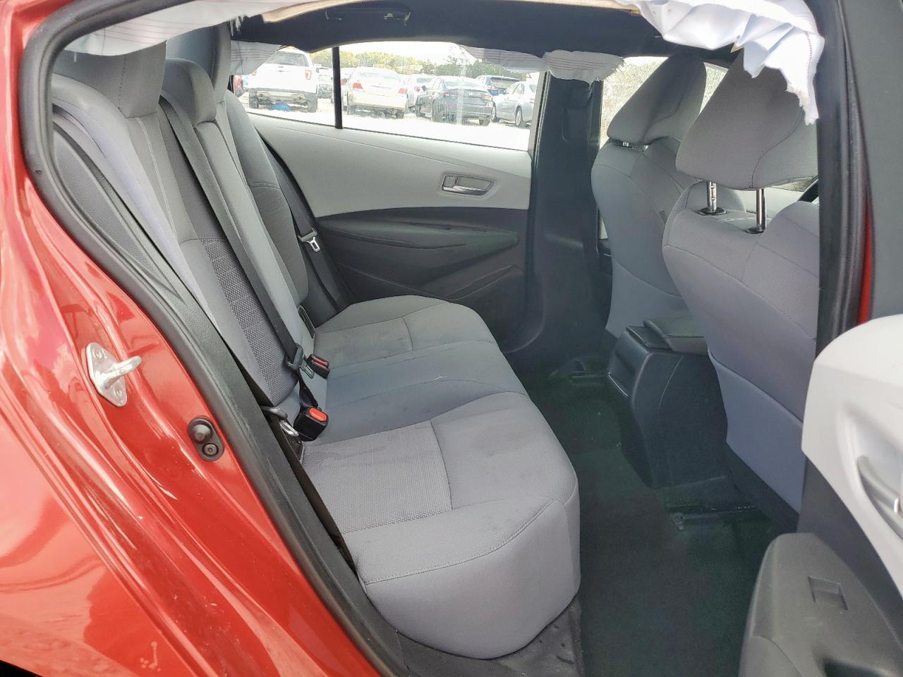 Toyota Corolla Se Image 11