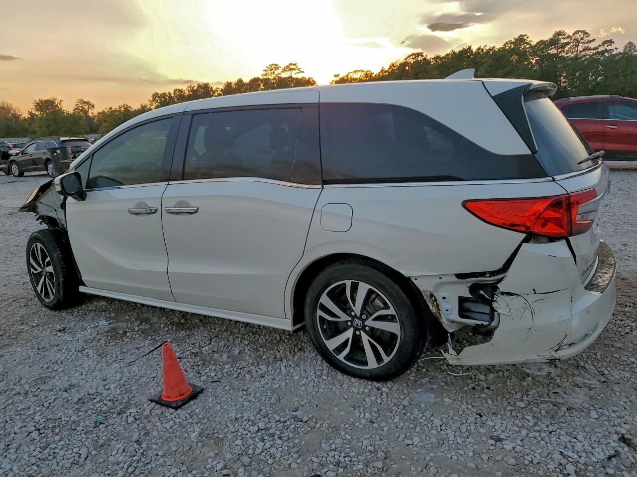 Honda Odyssey Elite Image 3