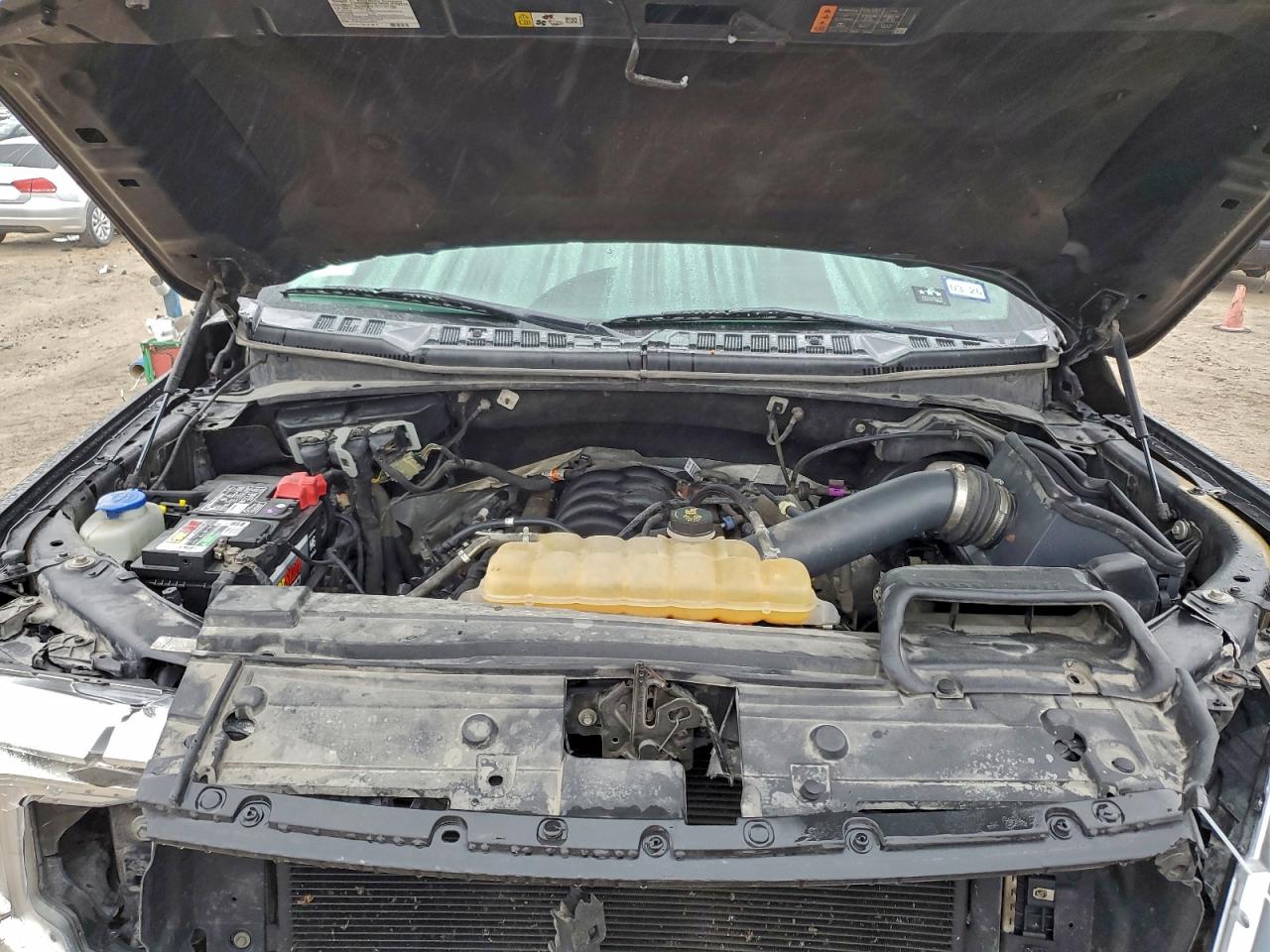 Ford F-150 Supercrew Image 8