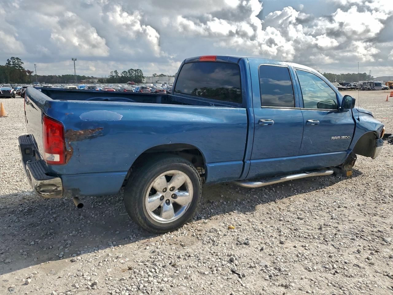 Dodge Ram 1500 St Image 4