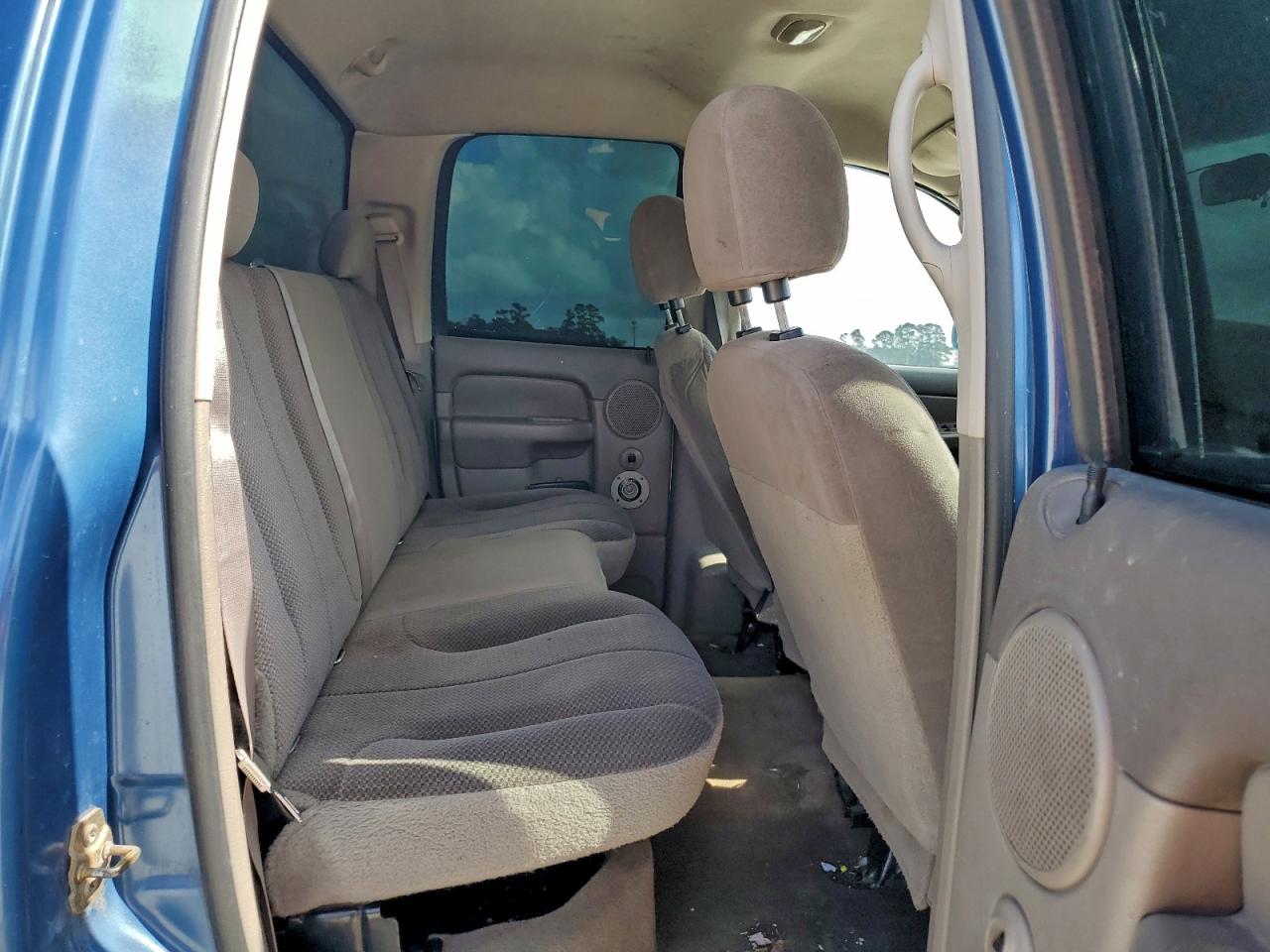 Dodge Ram 1500 St Image 11