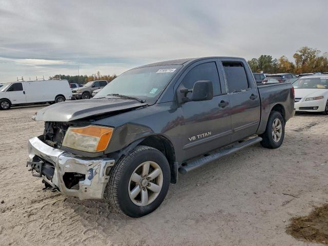  Salvage Nissan Titan