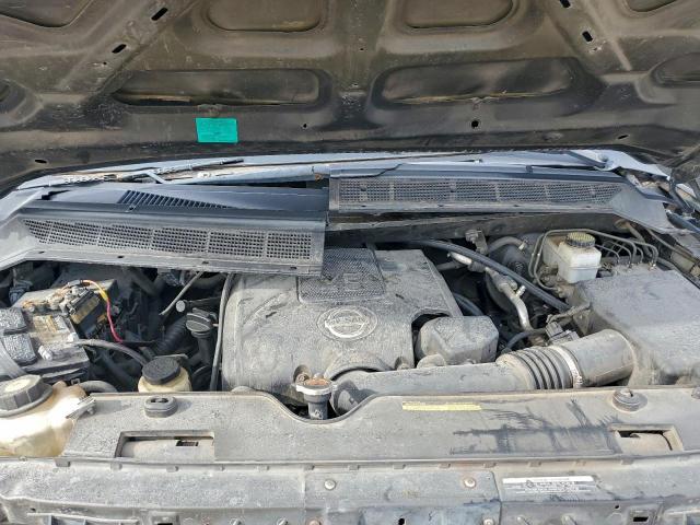 Nissan Titan S Image 9