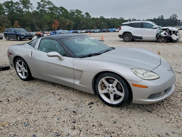 Chevrolet Corvette Image 2