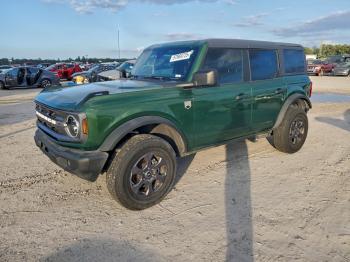  Salvage Ford Bronco