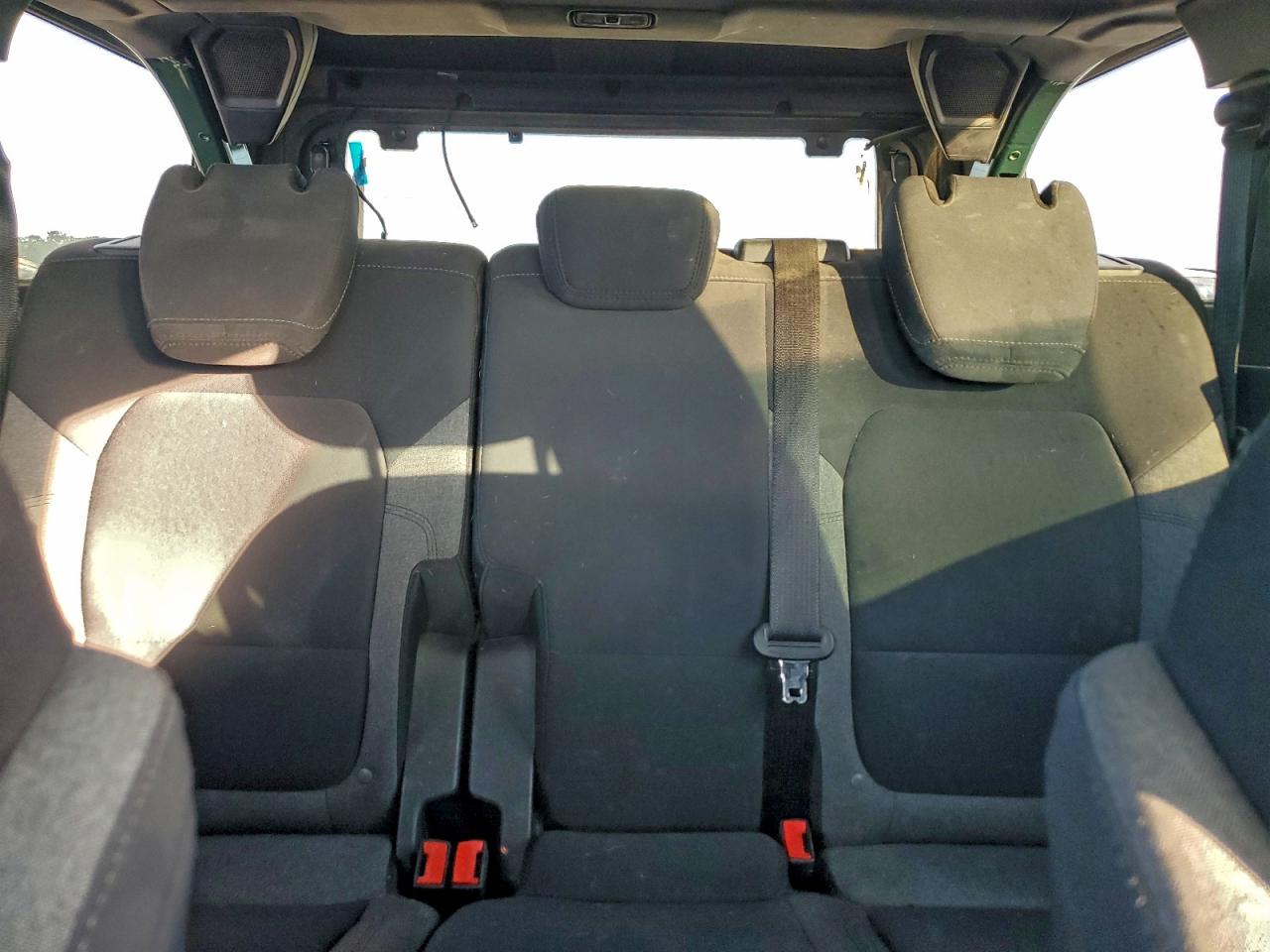 Ford Bronco Base Image 7