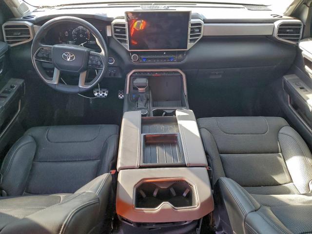 Toyota Tundra Crewmax Limited Image 5