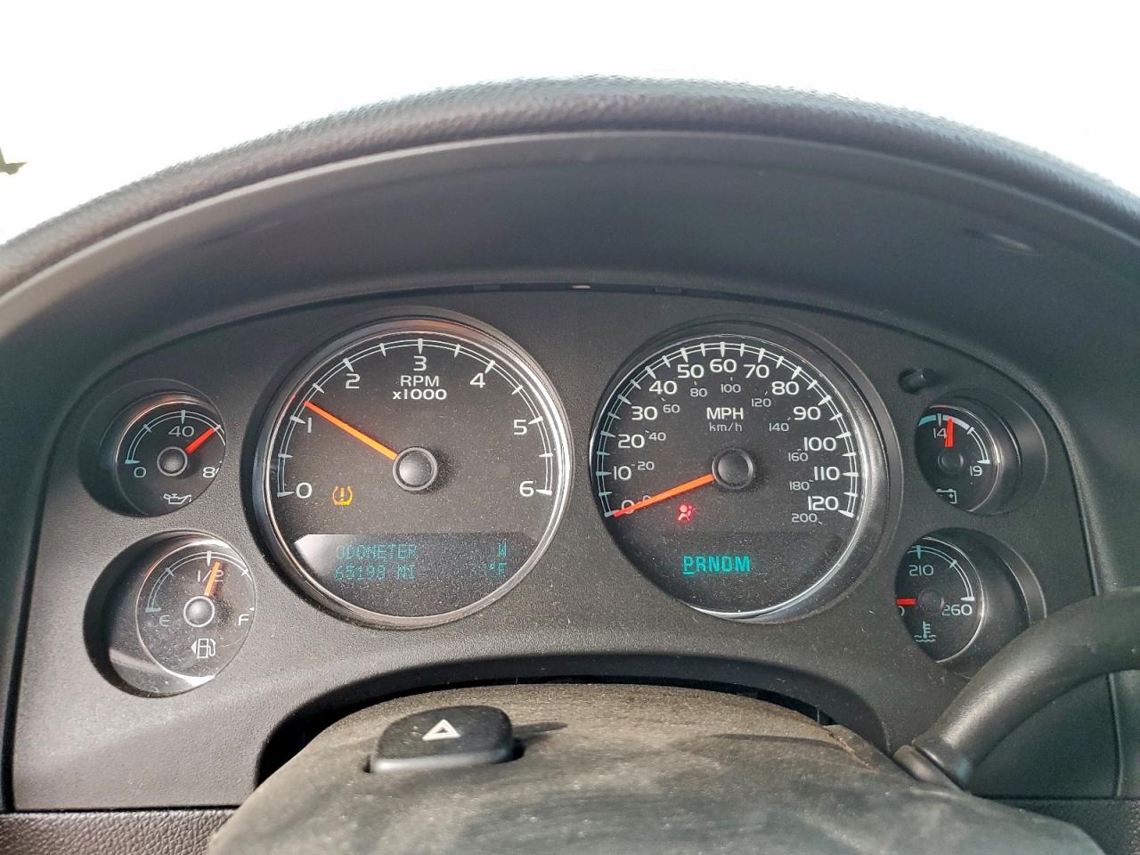 GMC Yukon Denali Image 2