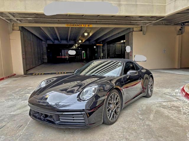 Porsche 911 Carrera S Image 2